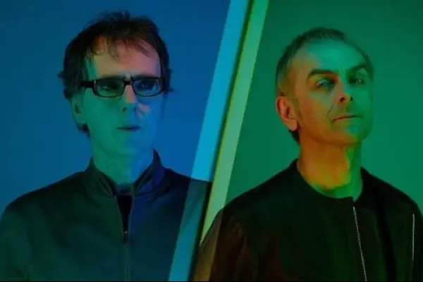 Underworld  ,Redes sociales | Referencial