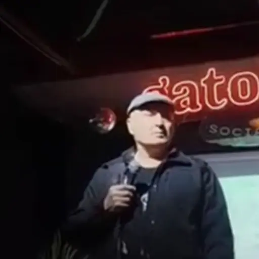 Ricardo Meruane se presentó el sábado en Talca ,Captura