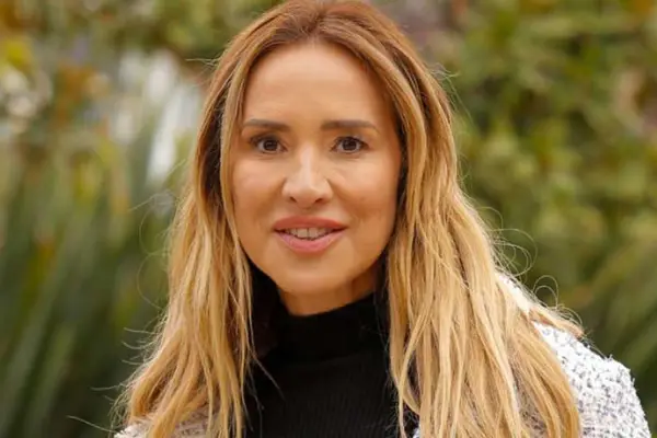 Angélica Castro ,Redes sociales | Referencial