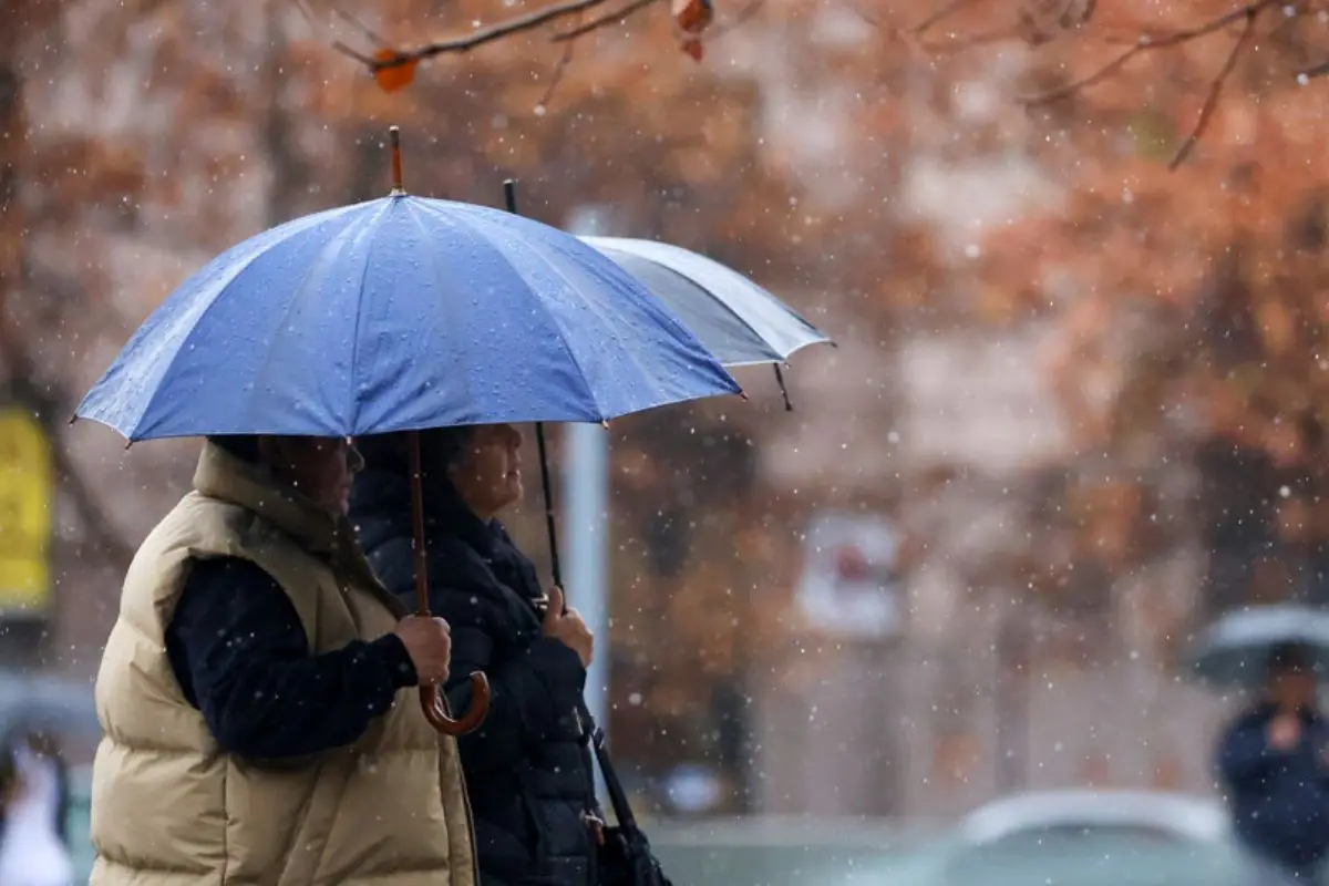 La lluvia ha sido intensa y continua en Santiago, Instagram