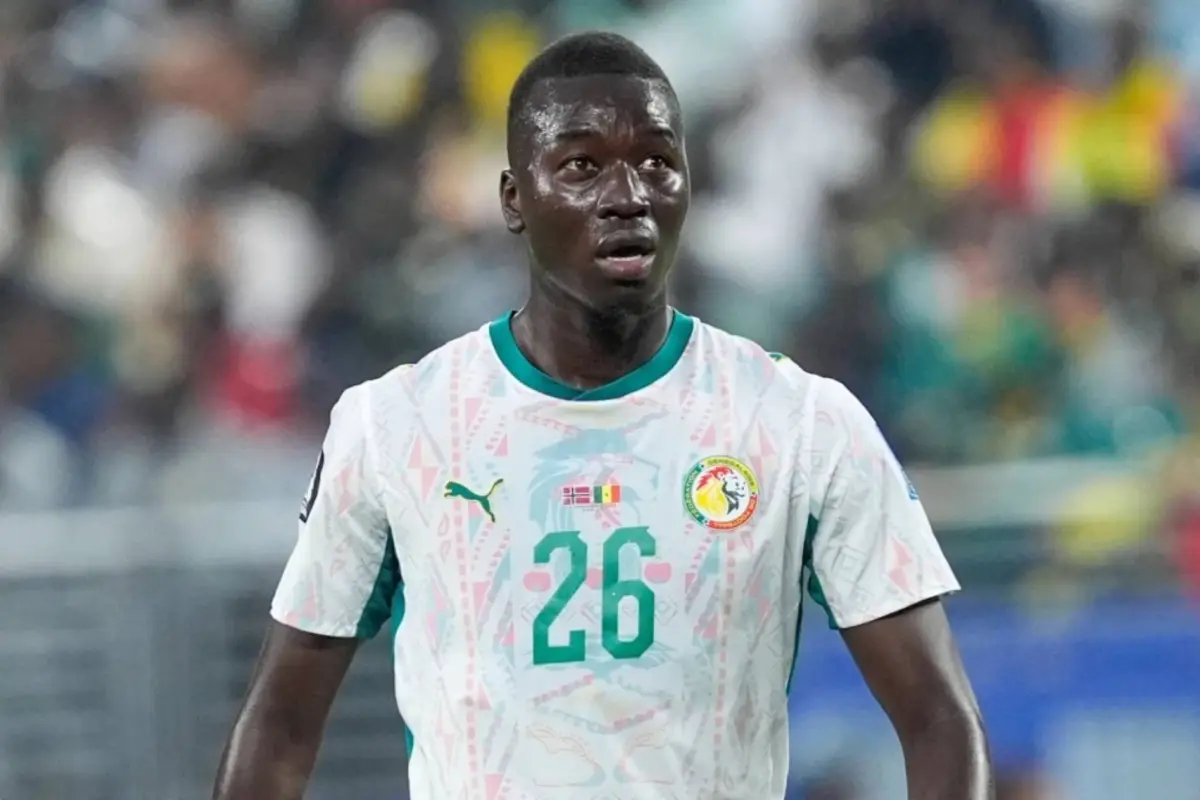 Figura renuncia a la selección, Fichajes.net