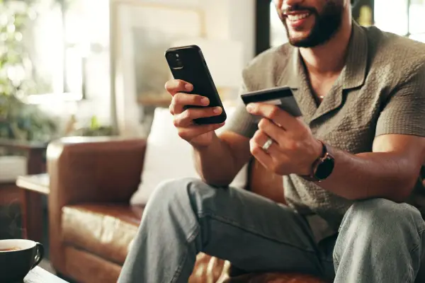 La banca digital transforma Chile: por qué abrir una cuenta corriente digital ,Shutterstock