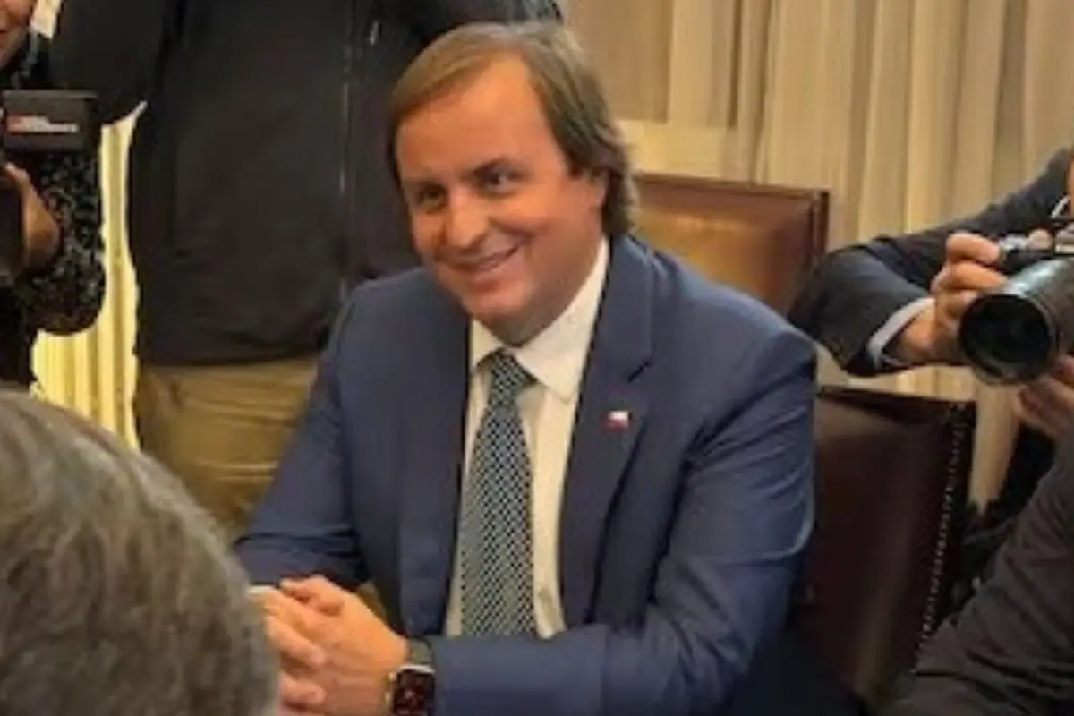 Francisco Riveros, nuevo ministro del Deporte, Captura