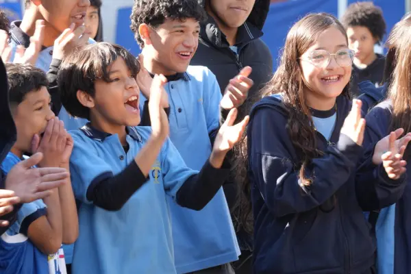 Establecimientos educacionales ,Cedida