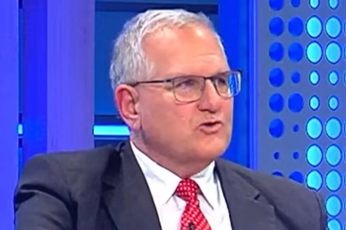 John Cobin en Próceres, Captura