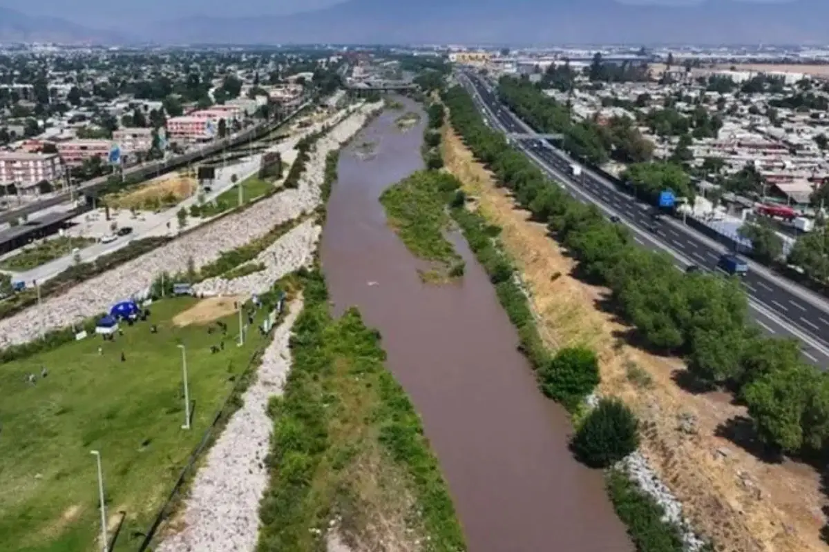 Canales en la región Metropolitana, Cedida
