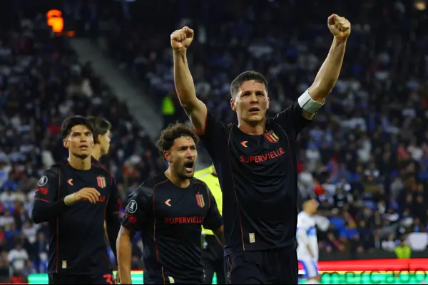 Guido Carrillo fue la figura de la noche ,Redes sociales