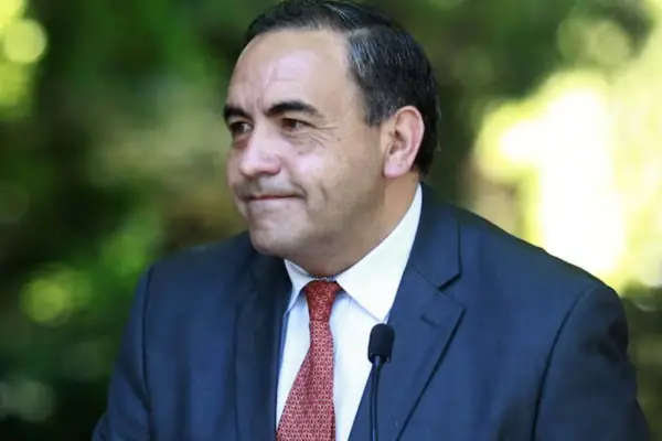 Fidel Espinoza
