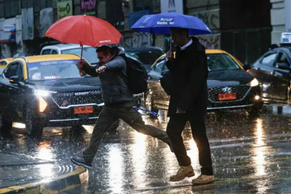 Lluvia en Santiago