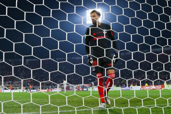Vozinha jugó sus primeros 90 minutos en Colo Colo ,Cedida