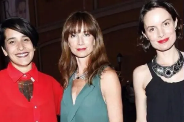 María José Prieto junto a su hermana Paz  ,Captura