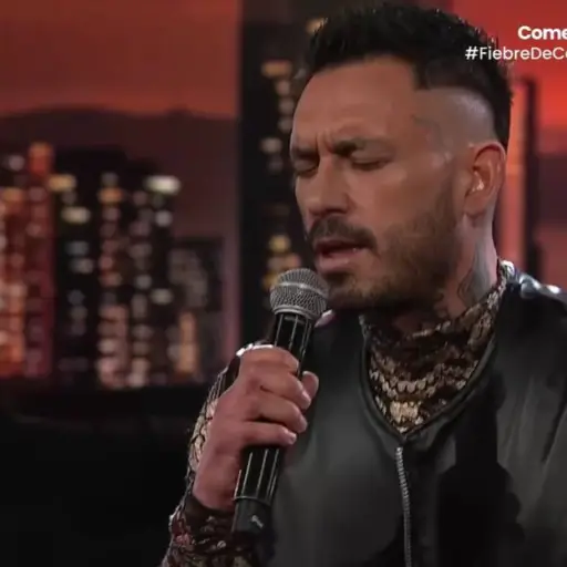 Mauricio Pinilla en \
