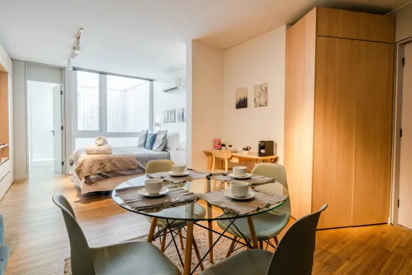 - ,-