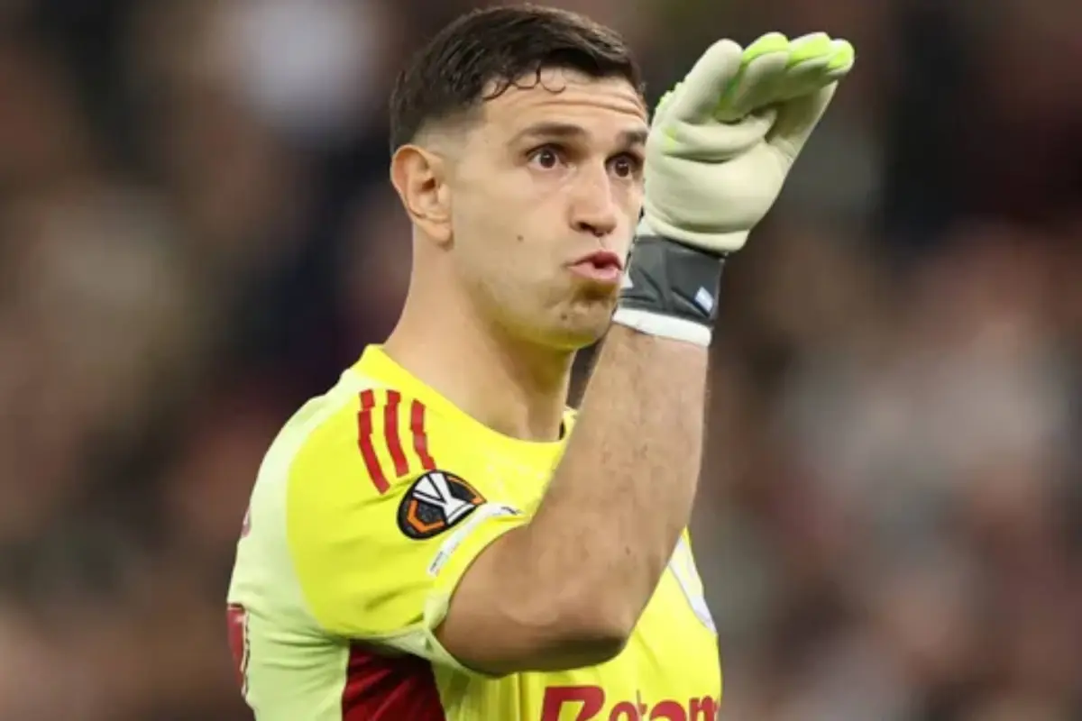 Dibu Martínez, Redgol