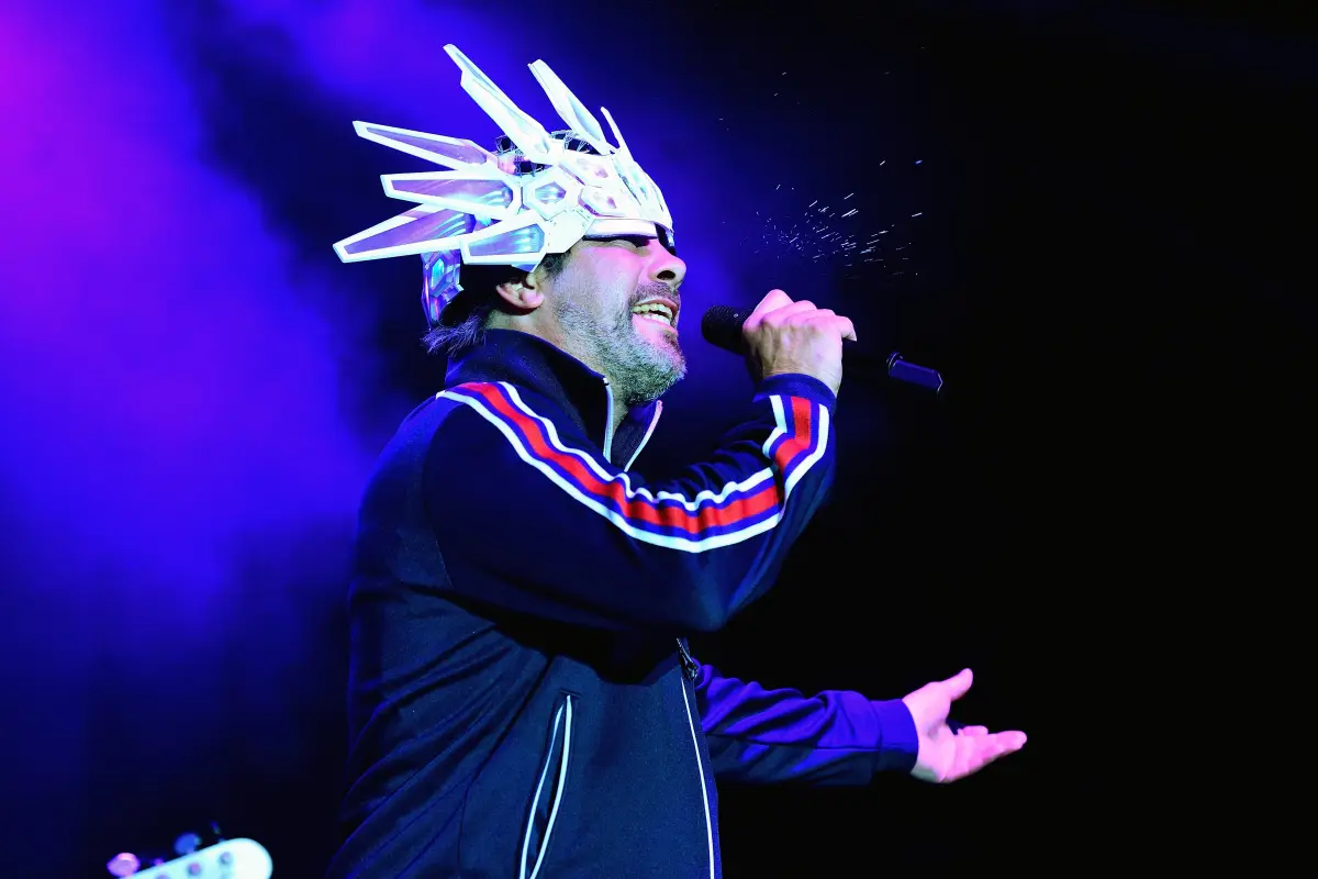 Jamiroquai , Redes sociales | Referencial