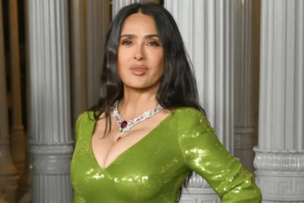 SALMA HAYEK ,Instagram
