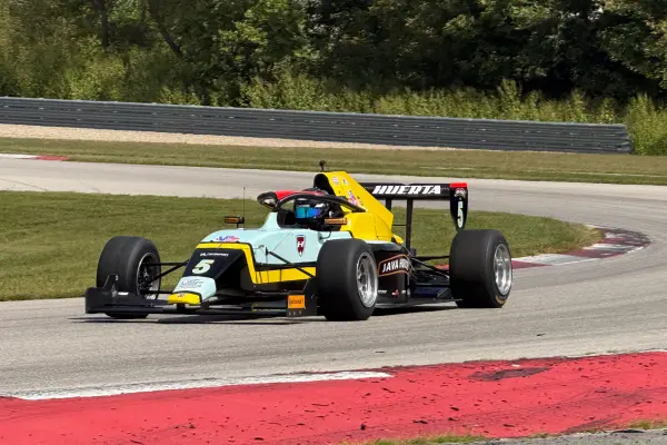 Clemente Huerta sorprende en test de la USF Pro 2000 IndyCar