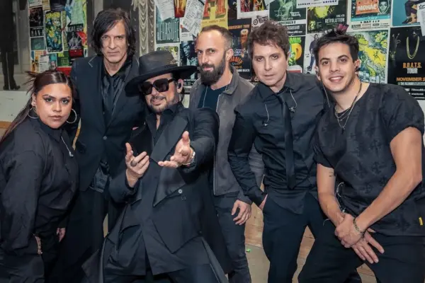 Baterista Alan D'Auría en gira junto a Beto Cuevas