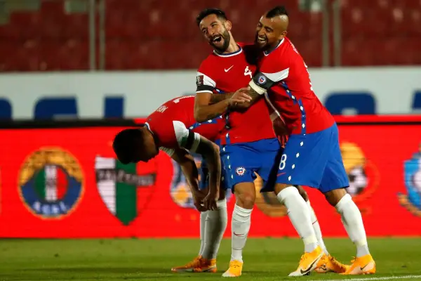 Mauricio Isla y Arturo Vidal emblemas de la Roja ,Instagram