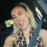 Camila Andrade, Instagram