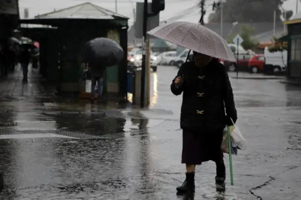 Lluvia en Santiago