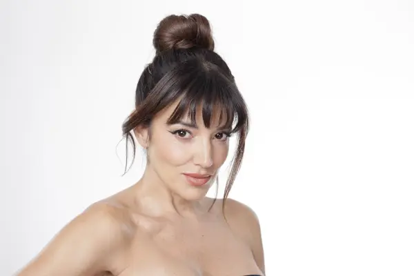 Yamila Reyna ,Cedida