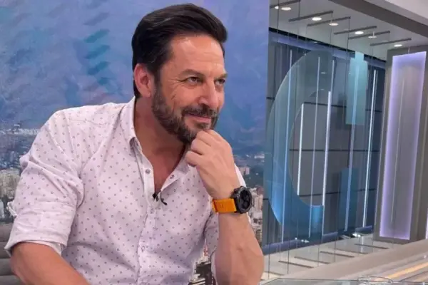 Giro total en CHV con respecto al futuro de Rafael Cavada ,Redes sociales | Referencial