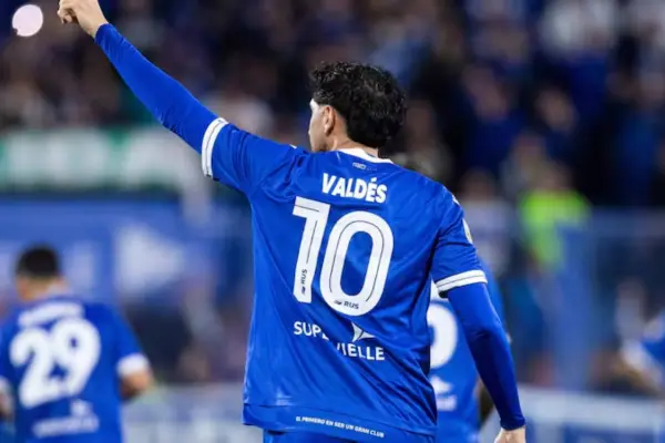 Diego Valdés en Vélez Sarsfield ,La Tercera