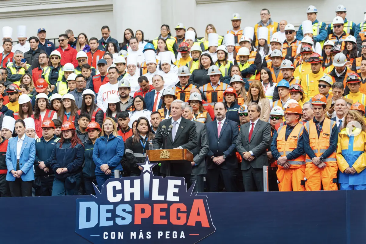 Críticas al programa de empleo que lanzó el Gobierno