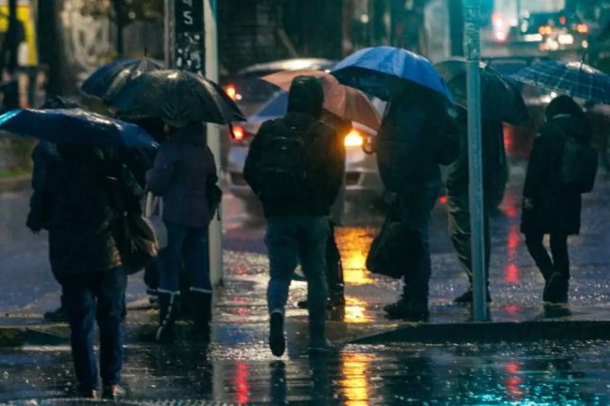 Pronostican hasta cinco días de precipitaciones en Santiago, Redes sociales | X