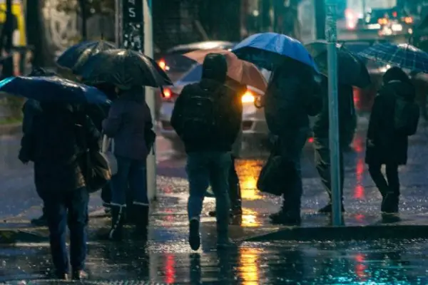 Pronostican hasta cinco días de precipitaciones en Santiago ,Redes sociales | X