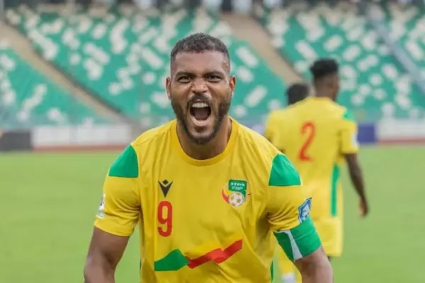 Steve Mounié ,Crónica