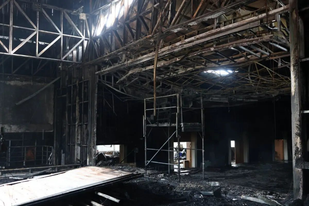 El teatro de Maipú se convirtió en cenizas, X