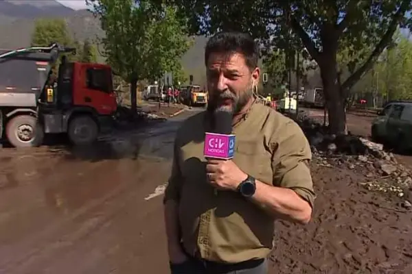 Rafael Cavada reapareció en CHV ,Captura | Contigo en directo (CHV)