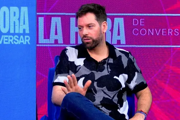 Michael Roldán en el estudio de La Hora ,Captura