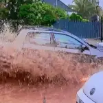 Calles de Las Condes se convirtieron en ríos, Captura