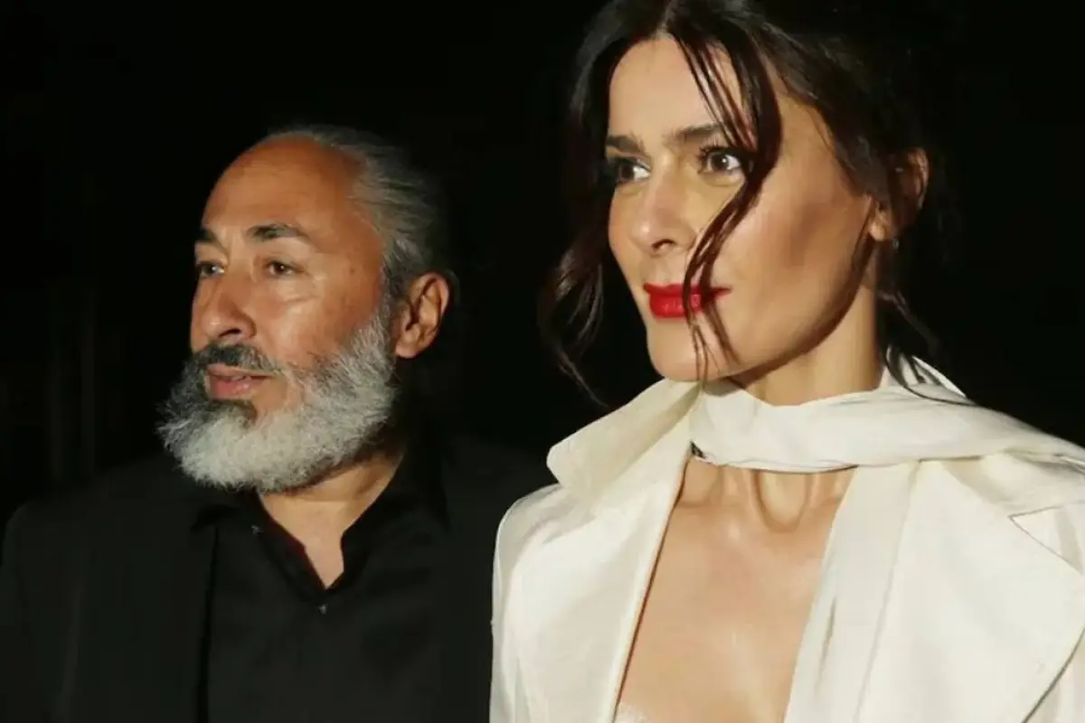 Tonka Tomicic y Parived, Redes sociales | Referencial
