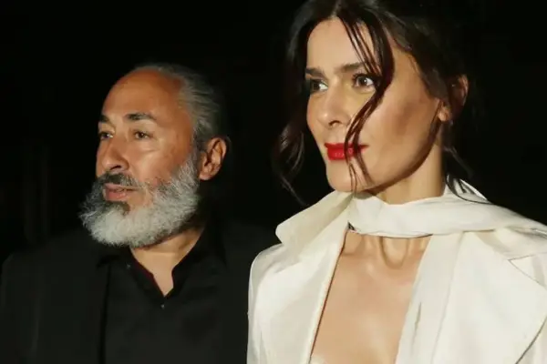 Tonka Tomicic y Parived ,Redes sociales | Referencial