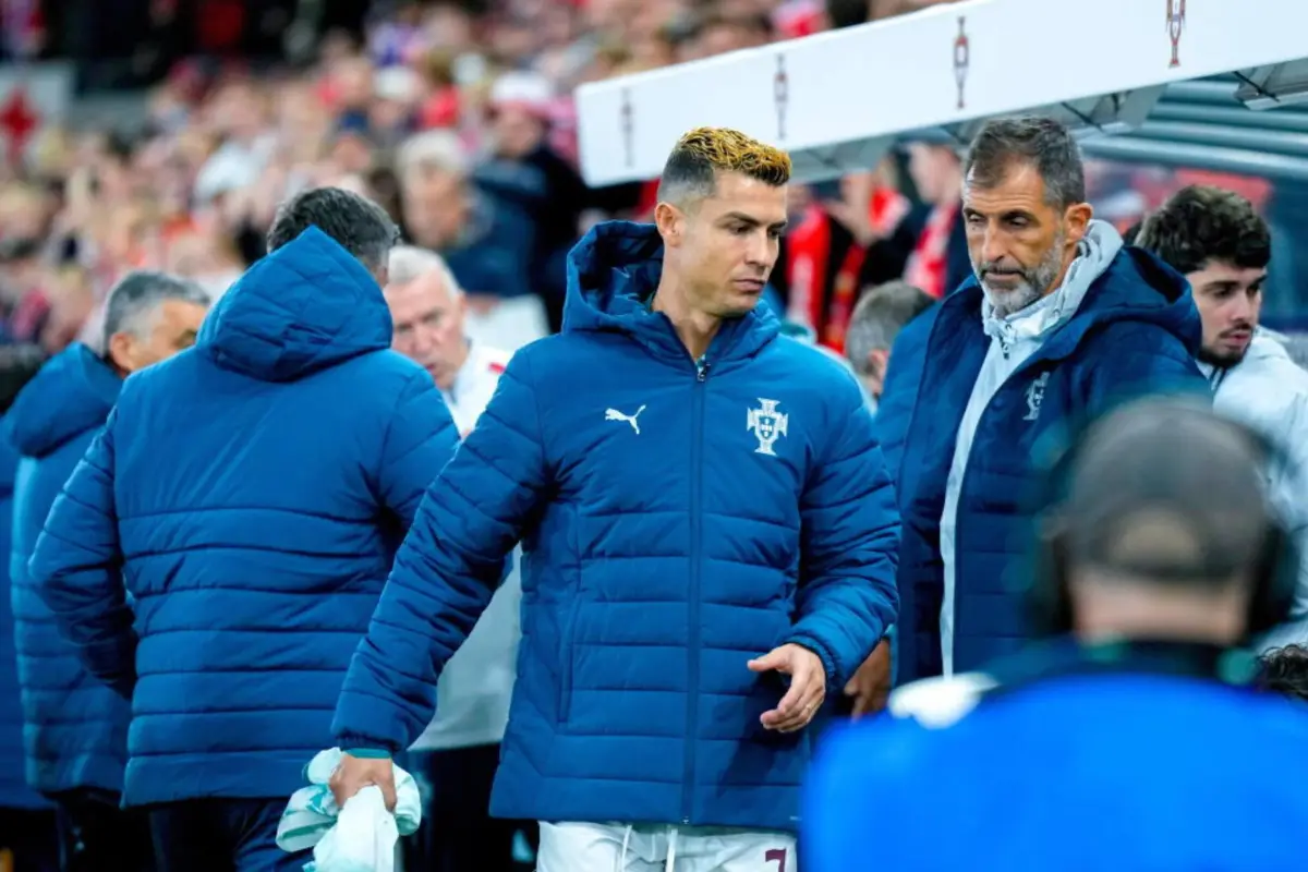 CR7 recibe sanción, Montaje LH
